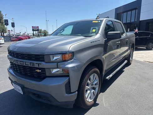 Used 2021 Chevrolet Silverado 1500 Custom RWD image 3