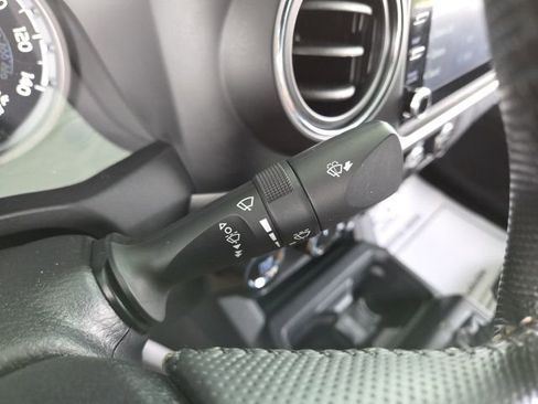 Used 2021 Toyota Tacoma TRD Off-Road image 62