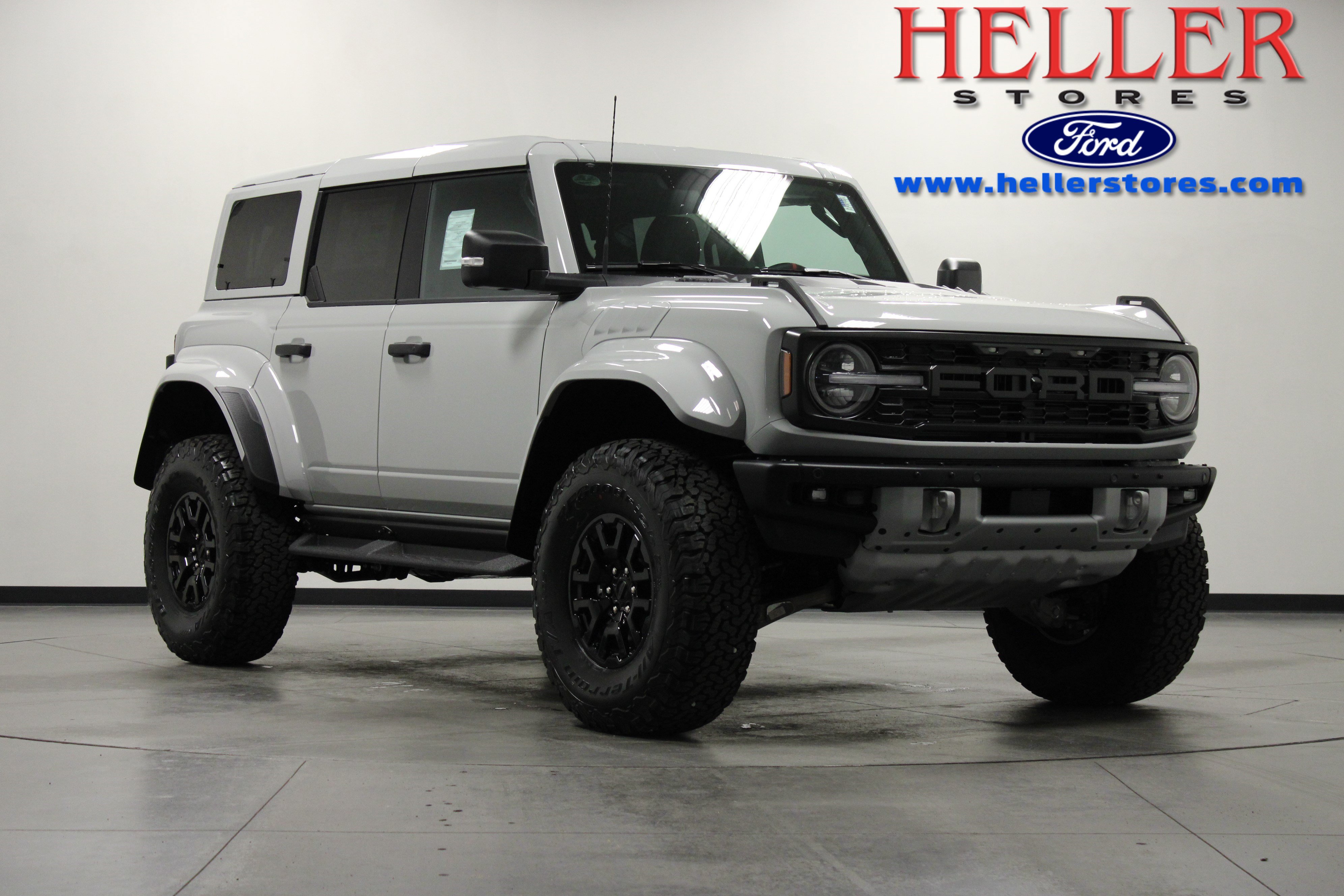 New 2026 Ford Bronco Raptor AWD/4WD image 1