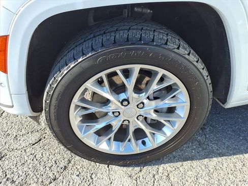 Used 2021 Jeep Grand Cherokee L Summit w/ Advanced Protech Group IV image 14