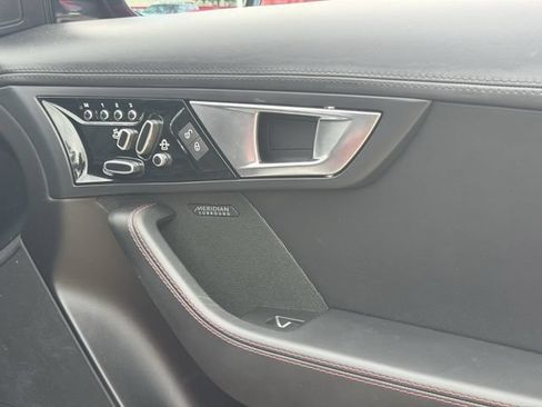 Used 2017 Jaguar F-TYPE S RWD image 29