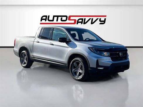 Used 2024 Honda Ridgeline Sport image 1