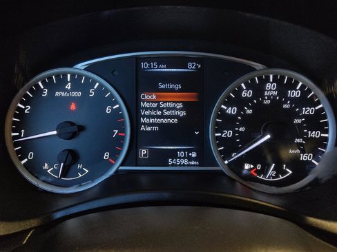 Used 2017 Nissan Sentra SR Turbo FWD image 23