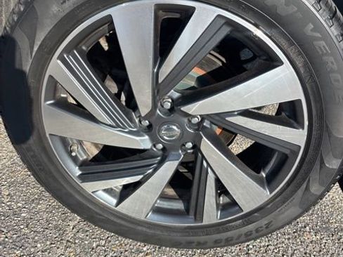 Used 2017 Nissan Murano Platinum w/ Platinum Technology Package image 10