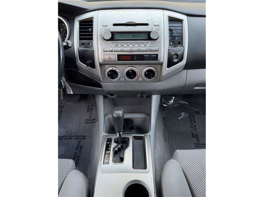 Used 2006 Toyota Tacoma PreRunner RWD image 9