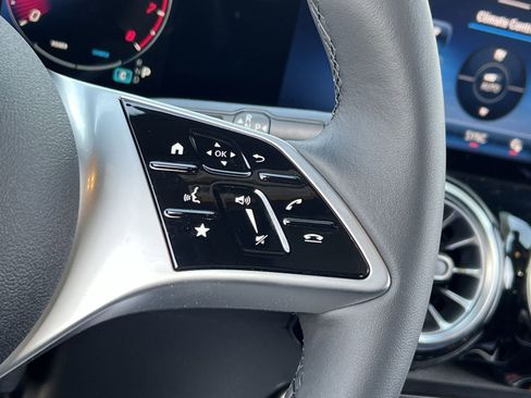 New 2026 Mercedes-Benz GLB 250 4MATIC image 29