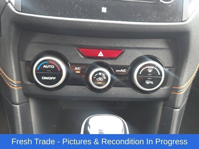 Used 2019 Subaru Crosstrek 2.0i Limited w/ Moonroof Package w/Navigation AWD/4WD image 16
