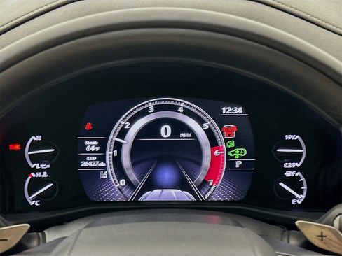 Used 2023 Lexus LX 600 4WD w/ Luxury Package image 13