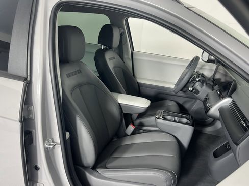 Used 2025 Hyundai Ioniq 5 SEL image 32