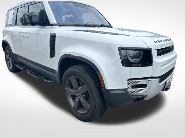 Used 2022 Land Rover Defender 110 S AWD/4WD image 7
