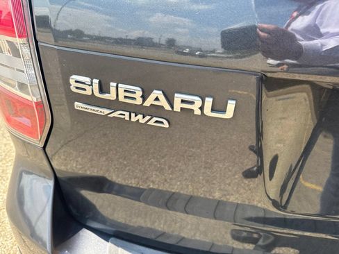Used 2014 Subaru Forester 2.5i Premium w/ Popular Package #2 AWD/4WD image 14