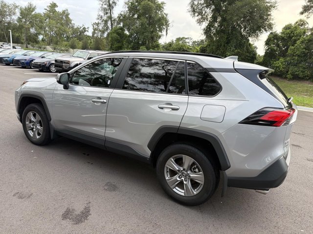 Used 2024 Toyota RAV4 XLE FWD image 4