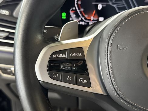 Used 2022 BMW X6 xDrive40i w/ M Sport Package AWD/4WD image 22