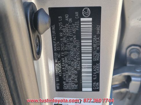 Used 2024 Lexus ES 350 w/ Accessory Package (Z1) FWD image 16