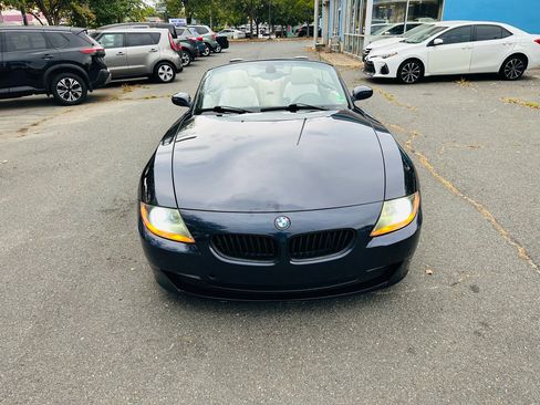 Used 2007 BMW Z4 3.0i image 9