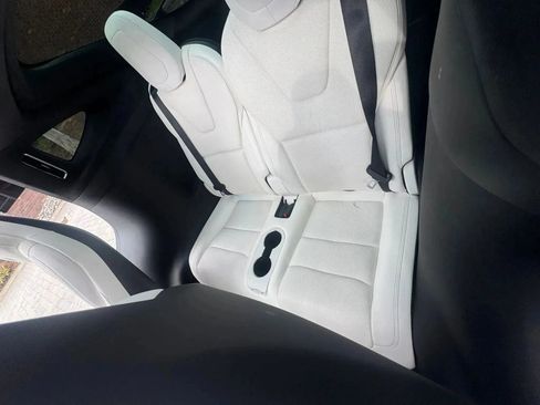 Used 2022 Tesla Model X AWD/4WD image 11