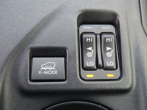 Used 2023 Subaru Crosstrek 2.0i Premium AWD/4WD image 8