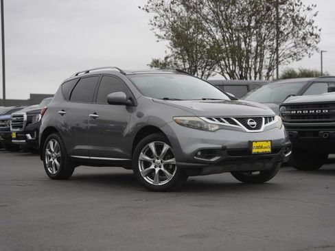 Used 2014 Nissan Murano LE w/ Platinum Edition Package image 2