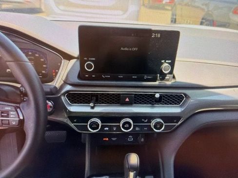 Used 2025 Acura Integra FWD image 10