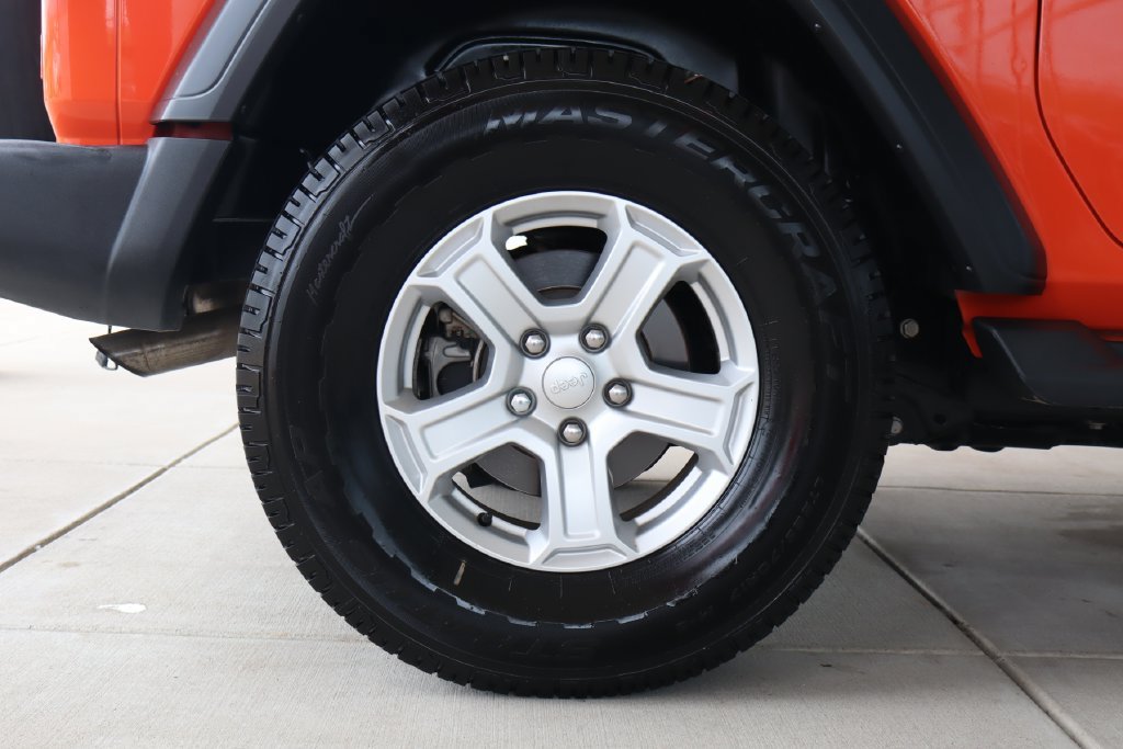 Used 2020 Jeep Wrangler Sport AWD/4WD image 12