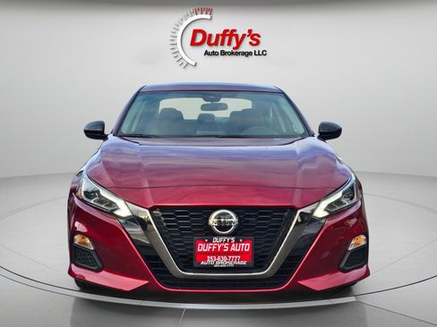 Used 2022 Nissan Altima 2.5 SR image 12