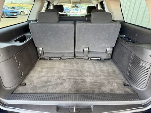 Used 2010 Chevrolet Suburban LS w/ Interior Plus Package image 5