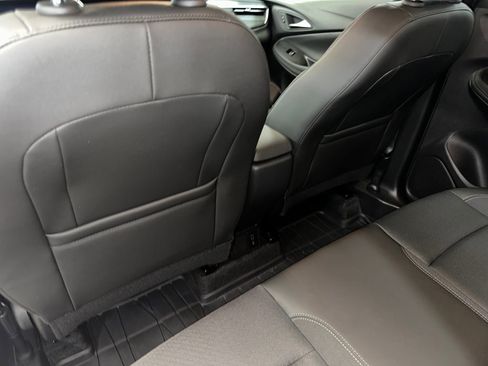 Certified 2024 Buick Encore GX Preferred image 17