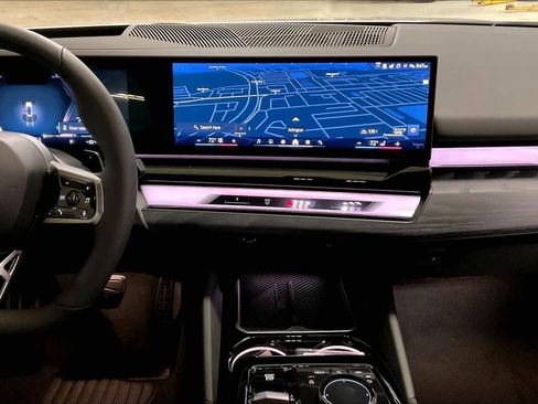 New 2026 BMW 540i xDrive w/ M Sport Package image 6