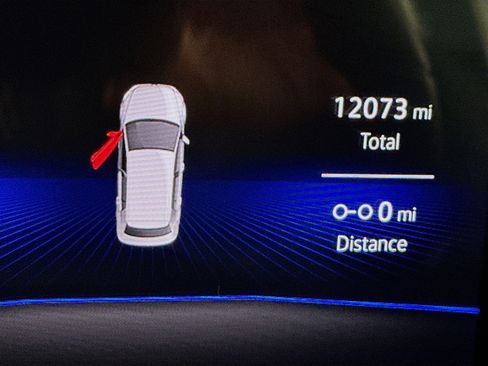 Used 2024 Volkswagen Tiguan SE R-Line image 9