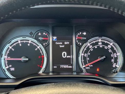 Certified 2021 Toyota 4Runner Venture w/ Moonroof Package AWD/4WD image 29