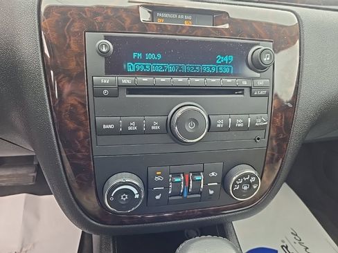 Used 2012 Chevrolet Impala LTZ image 5