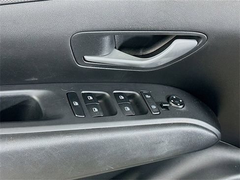 Used 2022 Hyundai Santa Cruz SEL w/ Activity Package image 10