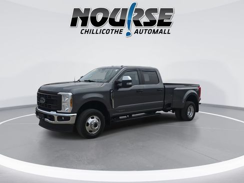 Used 2025 Ford F350 XL w/ XL Driver Assist Package AWD/4WD image 4