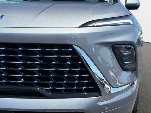 New 2026 Buick Enclave Avenir w/ Super Cruise Package image 9