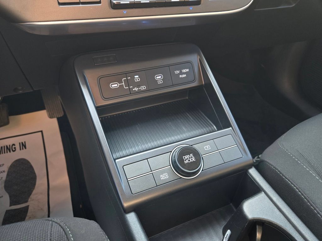 Used 2024 Hyundai Kona SE FWD image 23