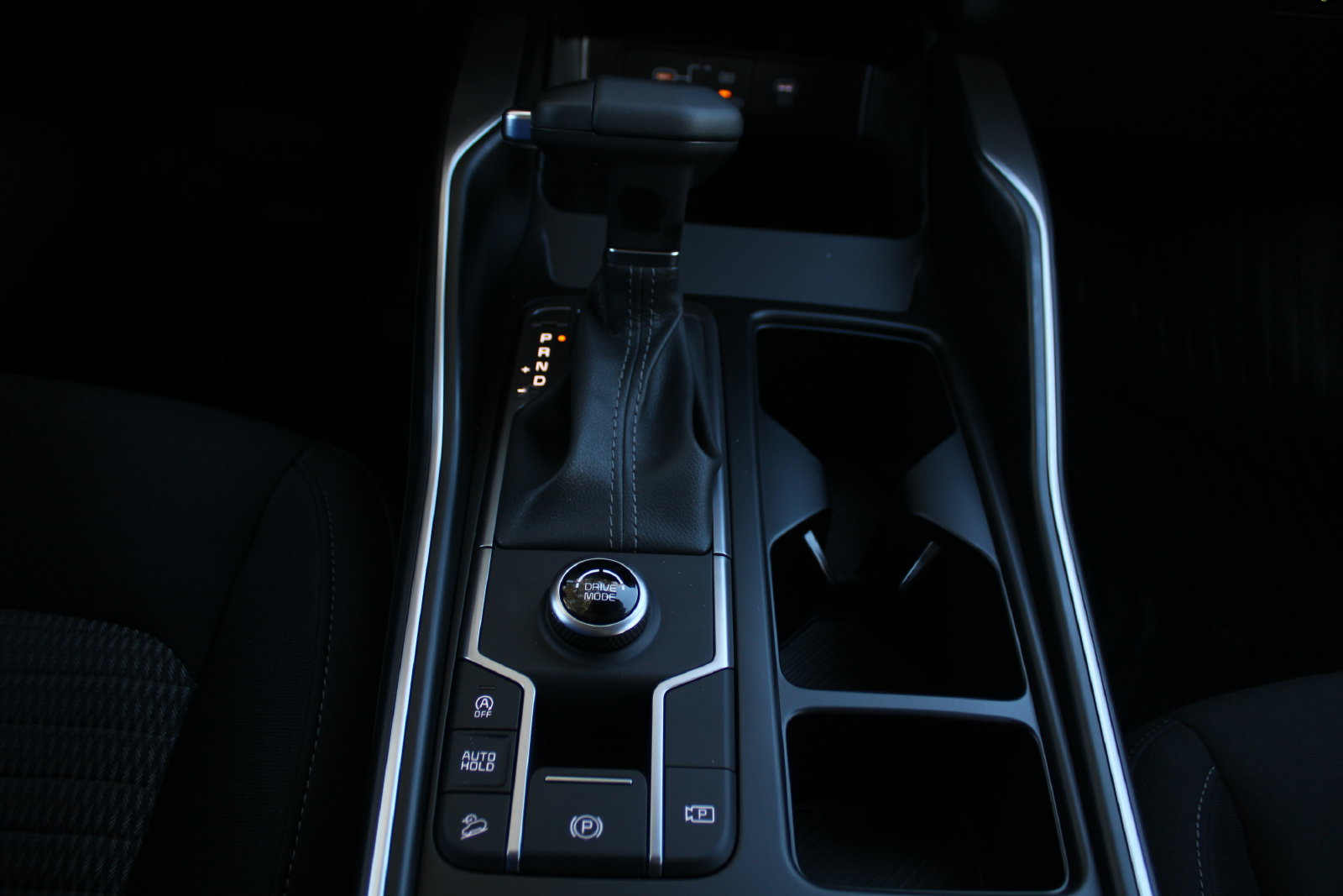 New 2026 Kia Sorento LX FWD image 32