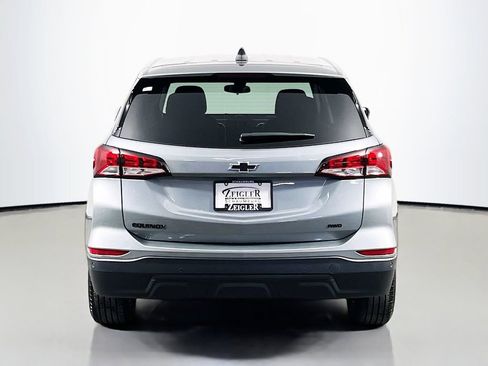 Used 2023 Chevrolet Equinox LS w/ LS Convenience Package AWD/4WD image 6