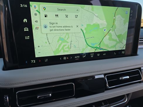 New 2026 Lincoln Aviator AWD w/ Jet Appearance Package image 22