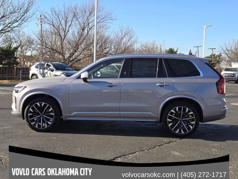 Used 2026 Volvo XC90 T8 Ultra w/ Lounge Package AWD/4WD image 3