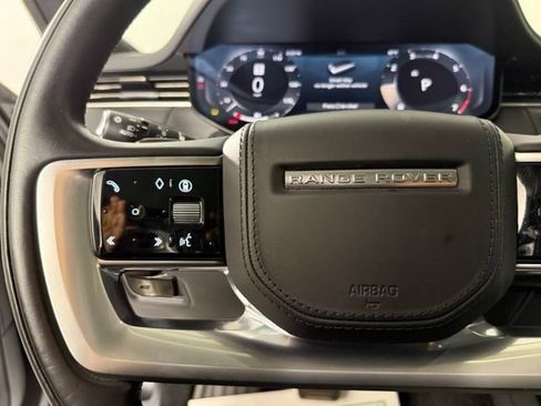 Certified 2025 Land Rover Range Rover Long Wheelbase SE AWD/4WD image 16