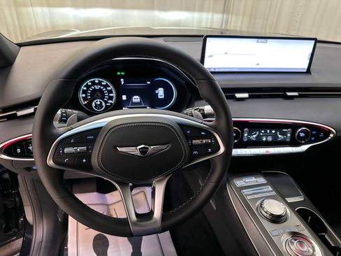 New 2025 Genesis GV70 3.5T Sport image 13