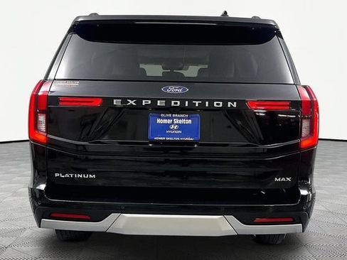 Used 2025 Ford Expedition Max Platinum AWD/4WD image 4