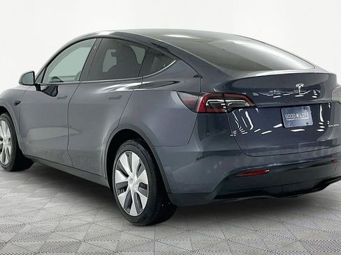 Used 2023 Tesla Model Y Long Range AWD/4WD image 4
