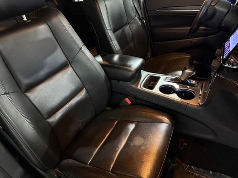 Used 2020 Jeep Grand Cherokee Limited w/ Luxury Group II image 45