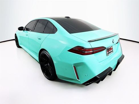 Used 2025 BMW M5 Sedan w/ Carbon Package image 9