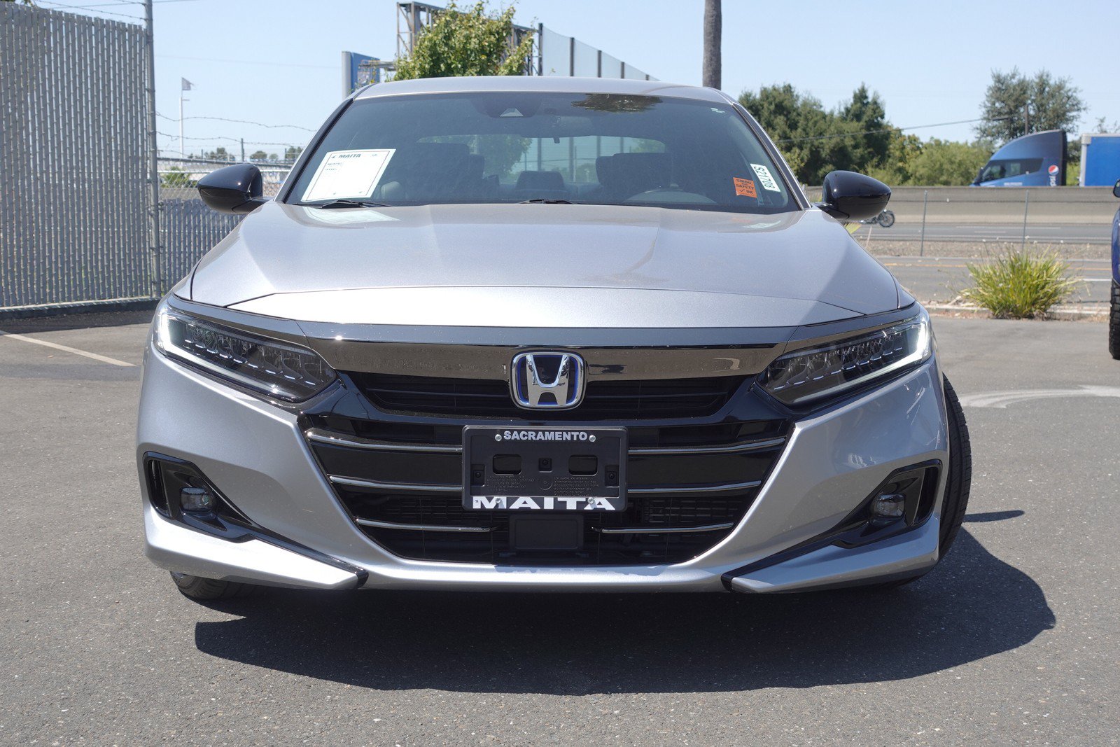 Used 2022 Honda Accord Sport image 3
