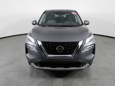 Used 2021 Nissan Rogue SV image 14