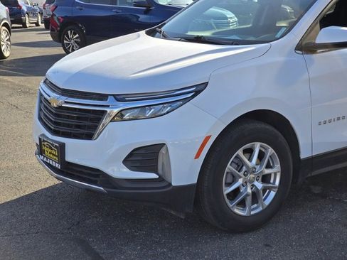 Used 2022 Chevrolet Equinox LT image 15