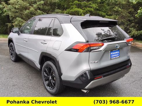 Used 2022 Toyota RAV4 XSE w/ XSE Grade Weather Package AWD/4WD image 5
