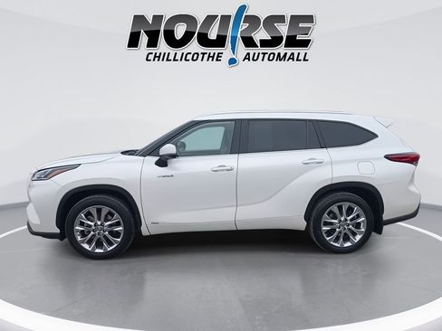Used 2021 Toyota Highlander Limited image 5